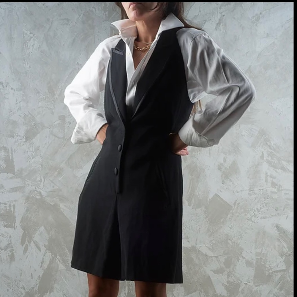 Vintage DKNY 1990s Tuxedo Lapel Sleeveless Romper